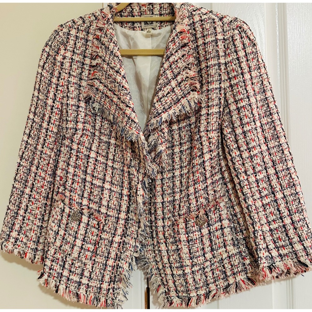 Anne Klein Tweed Blazer Jacket Women's Size 6 Fringed 
Red White Blue Button‎